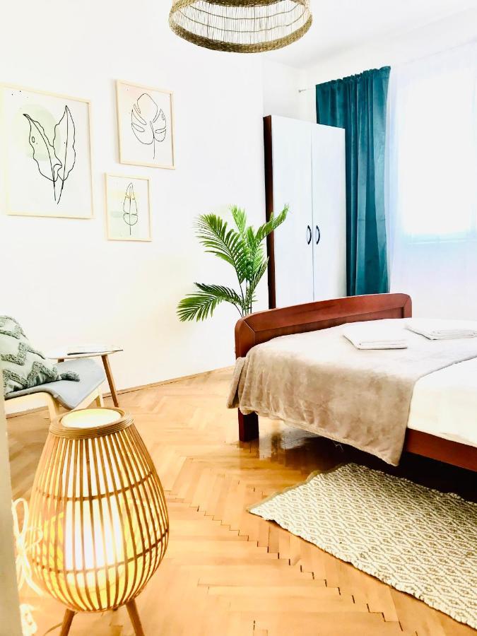Apartmani-Okrug Gornji-Ciovo Trogir Exteriör bild