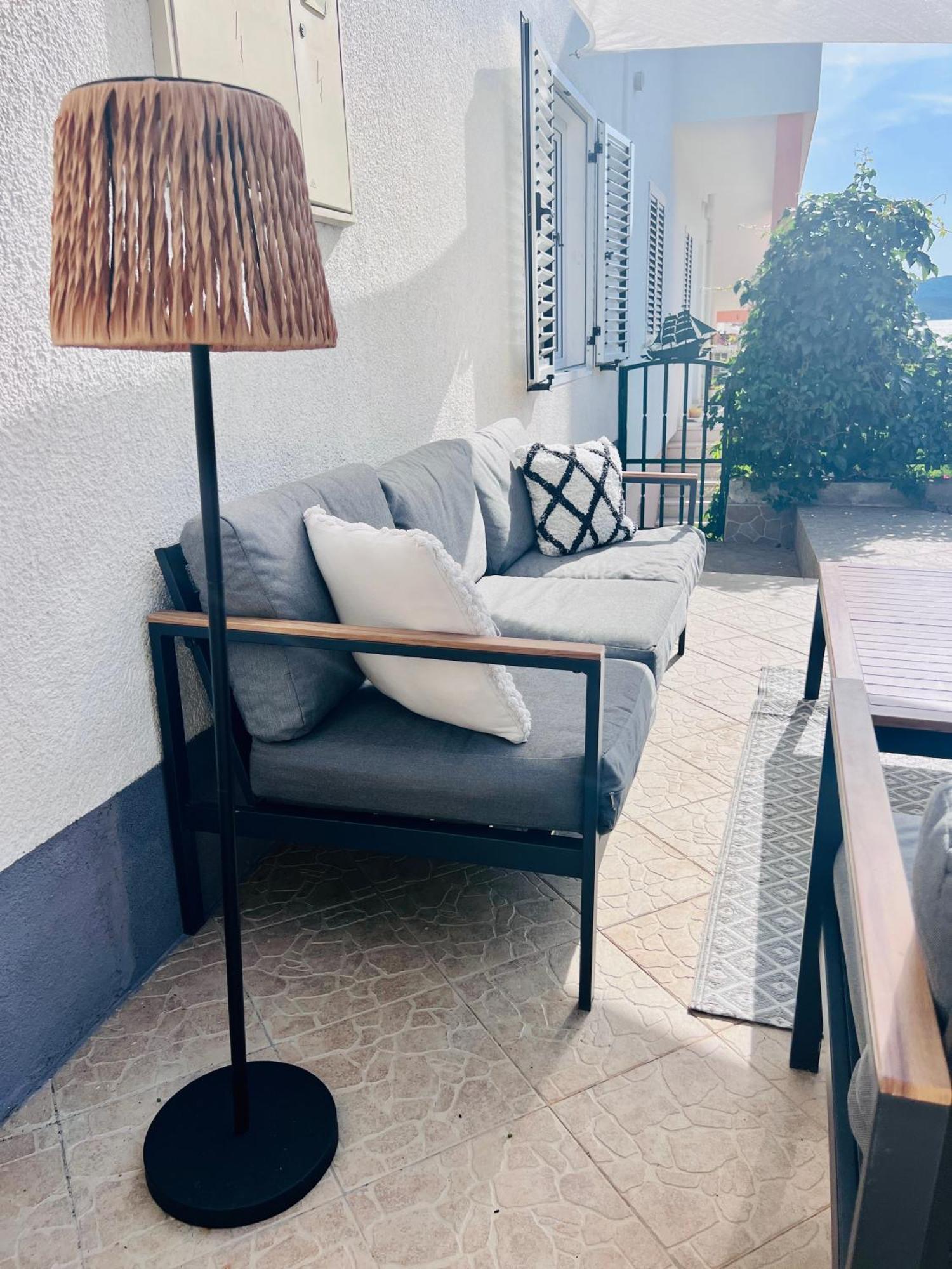 Apartmani-Okrug Gornji-Ciovo Trogir Exteriör bild