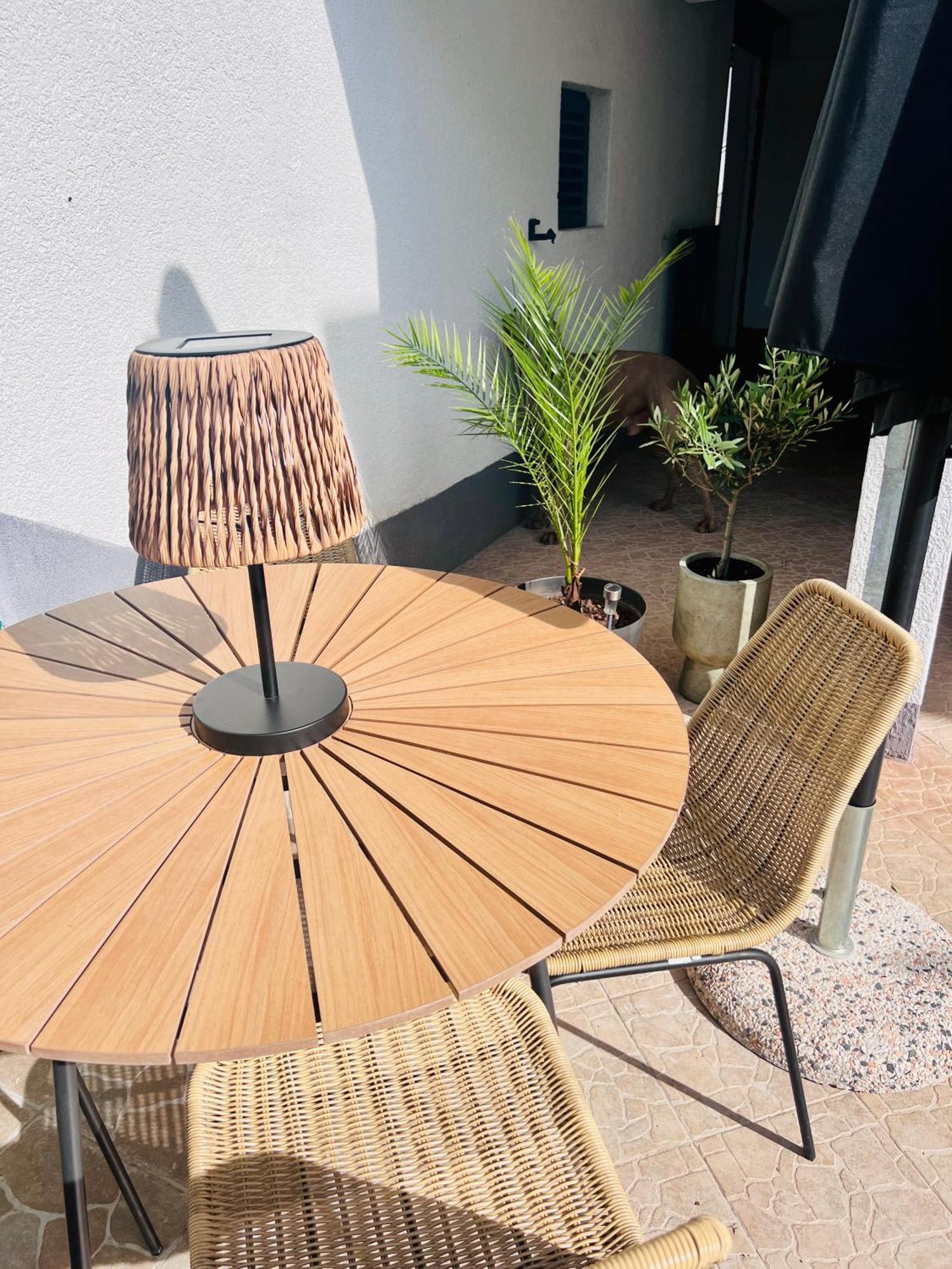 Apartmani-Okrug Gornji-Ciovo Trogir Exteriör bild